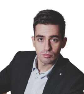 Szasz-Levente-2 white